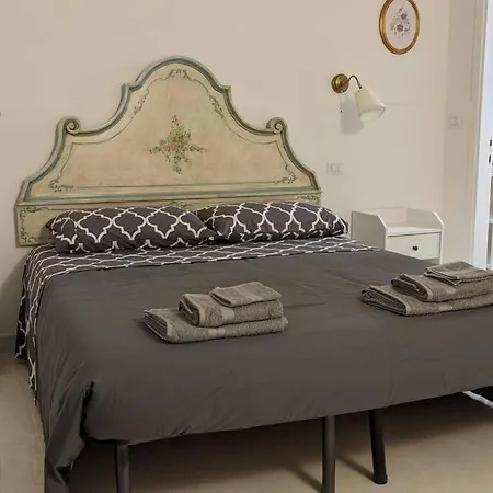Bellaflo: Small Apartment In The Center Of Florence-2